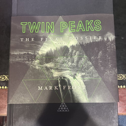 Twin peaks the final - “twin,