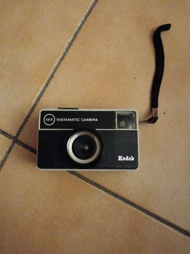 Kodak 56x instamatic camera - 56x,