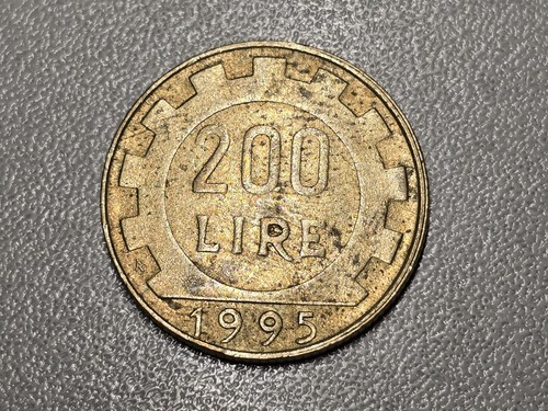 Italia 200 lire - , circolata