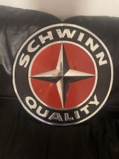 INSEGNA SCHWINN QUALITY METALLO BICICLETTA AMERICANA METAL SIGN