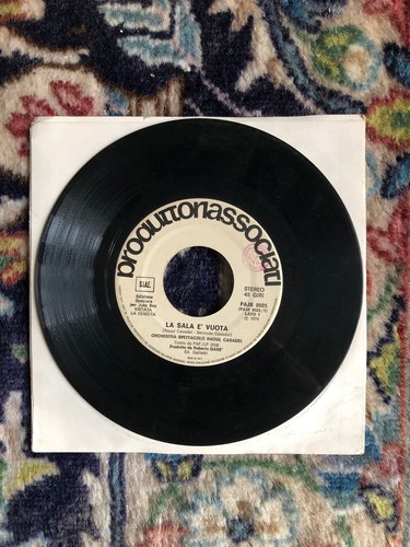 Vinile giri la sala - 45,