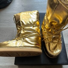 Moon Boot Metallic Gold Lace