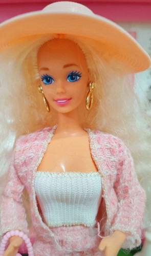 Barbie teen talk dolly - teen,