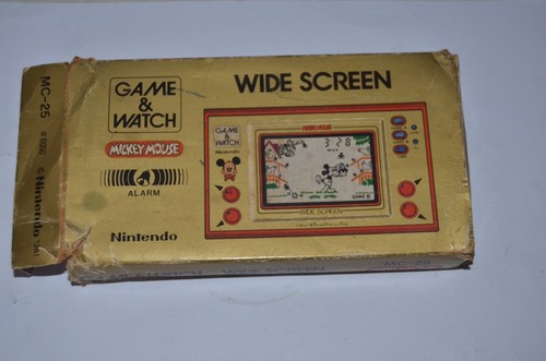 Nintendo game watch - &,
