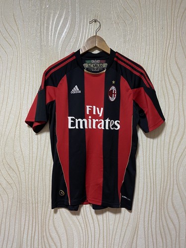 Milano 2010 2011 home - home, football
