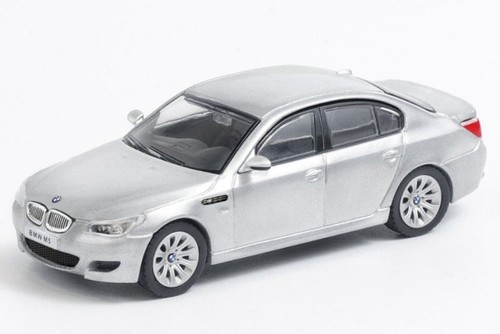 Bmw argento - m5,