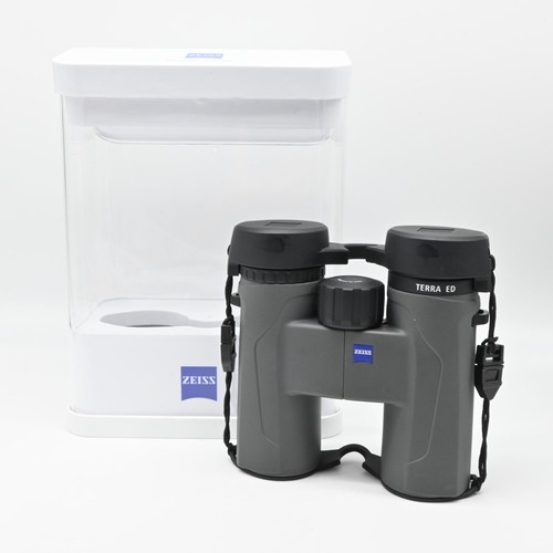 Binocolo zeiss terra 10x32 - binocolo,