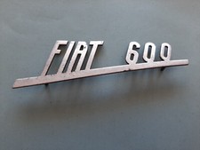 SCRITTA COFANO POSTERIORE FIAT 600 D 750 METALLO EPOCA VINTAGE STEMMA TARGHETTA