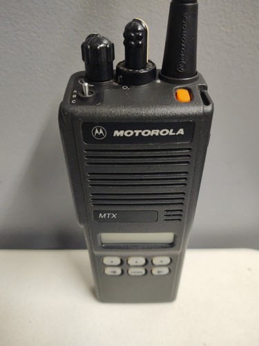 Motorola mtx9000 handie talkie - motorola, handie-talkie