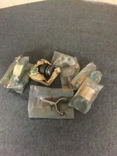 POUR AMI 6 - 8 - DIANE - 2CV - MEHARI STOCK PIECES