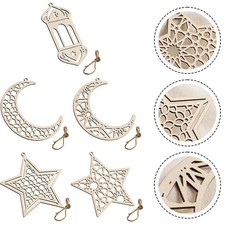 Wooden hanging decoration set