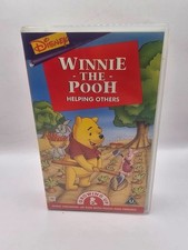 Disney Winnie The Pooh Helping