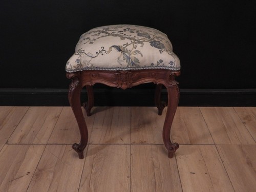 Elegante sgabello antico - elegante,