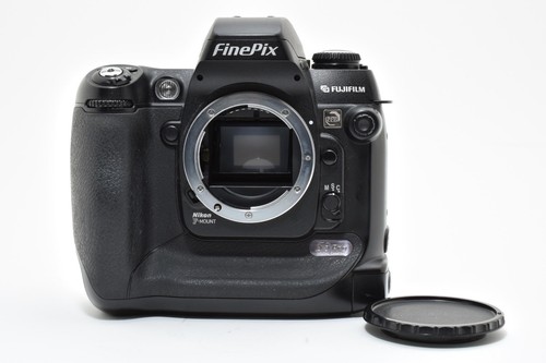 Mint fujifilm finepix s3 - [mint+++],