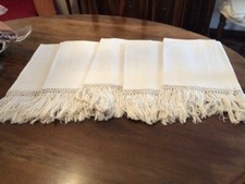 Cinque Asciugamani bagno vintage in puro cotone damascato con frange