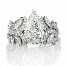 Anello di fidanzamento in oro