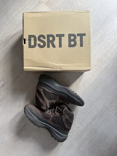 Adidas yeezy desert - adidas, oil