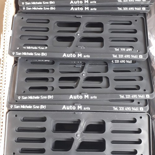 Porta targa auto plastica