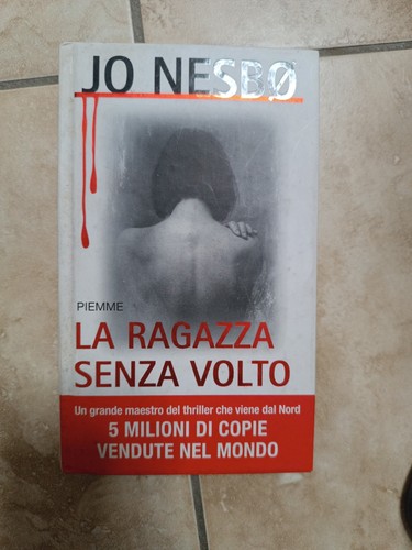 Nesbo ragazza senza - nesbo,, la