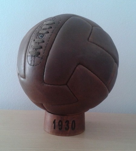 Official match ball 1930 world - match,