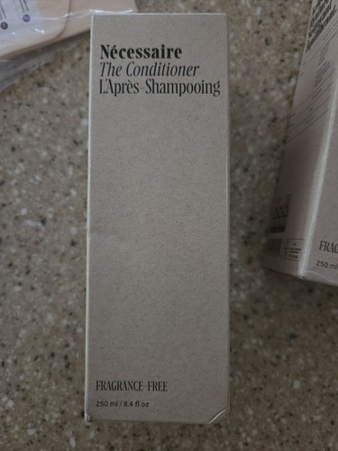 Necessaire the conditioner - the,