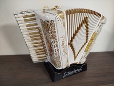 Acordeon italiano nuevo