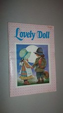 ALBUM FIGURINE  LOVELY DOLL **