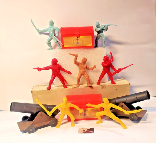 Soldatini toy soldiers - soldatini, pirati