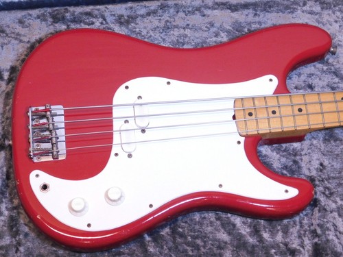 Fender bullet bass 83 - bullet,