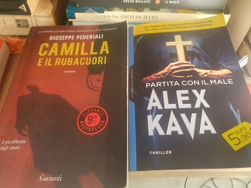Lotto due libri gialli - libri,
