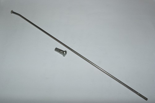 Raggio nipplo ruota moto - raggio,