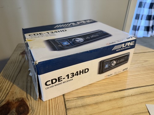 Alpine cde 134hd radio - cd/hd,