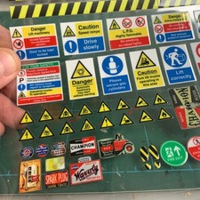 1/18 Scala Garage Diorama