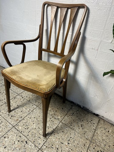 Poltrona con braccioli legno