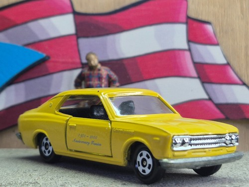 Tomica nissan laurel 2000 - #14,