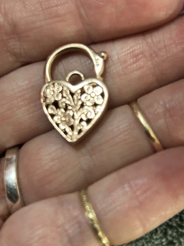 Bellissimo ciondolo cuore