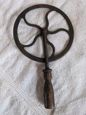 Antica ruota di misura da