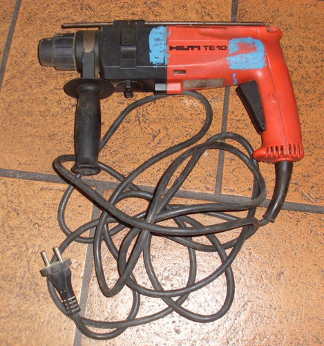 Trapano avvitatore a - trapano,