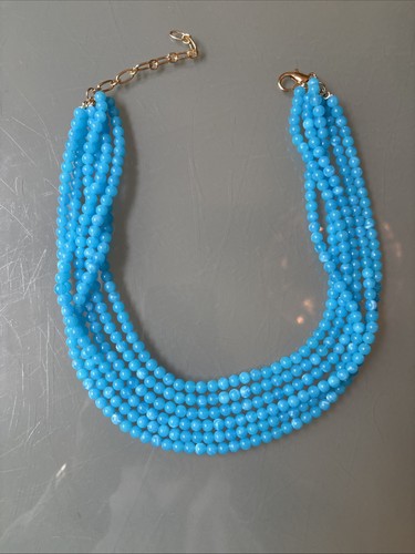 Collana con perline blu