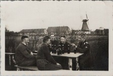 Foto, WW2, operai, birra e un