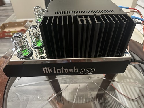 Mcintosh hybrid integrated - ,