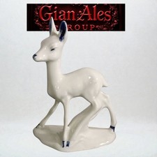 Statuina in porcellana di