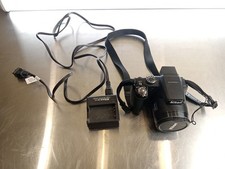 Nikon Coolpix P90 12,1 megapixel fotocamera digitale zoom 24x testata USATA