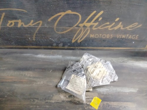 R4648 vite fissaggio - to-r4648,