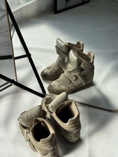 Autentiche sneakers con zeppa