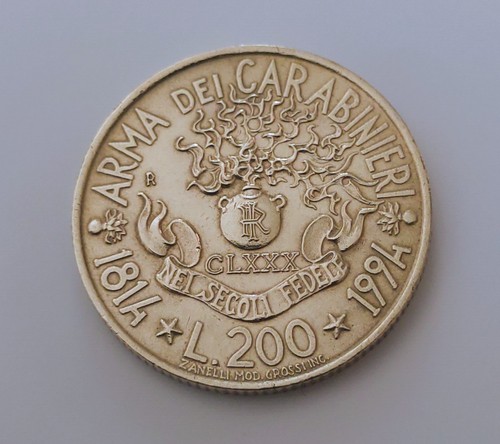 Moneta 200 lire commemorativa - moneta,