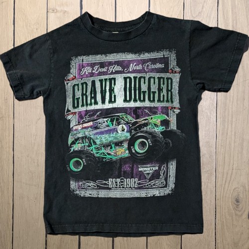Grave digger monster truck - monster,