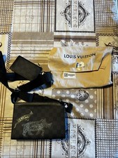 Louis Vuitton Gaston Wearable