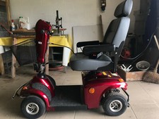 SCOOTER ELETTRICO ottime condizioni, taglia media, colore rosso