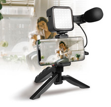 Kit Vlogger Pro Smartphone 4,7-7" Treppiede Luce LED Microfono Cardioide YouTube
